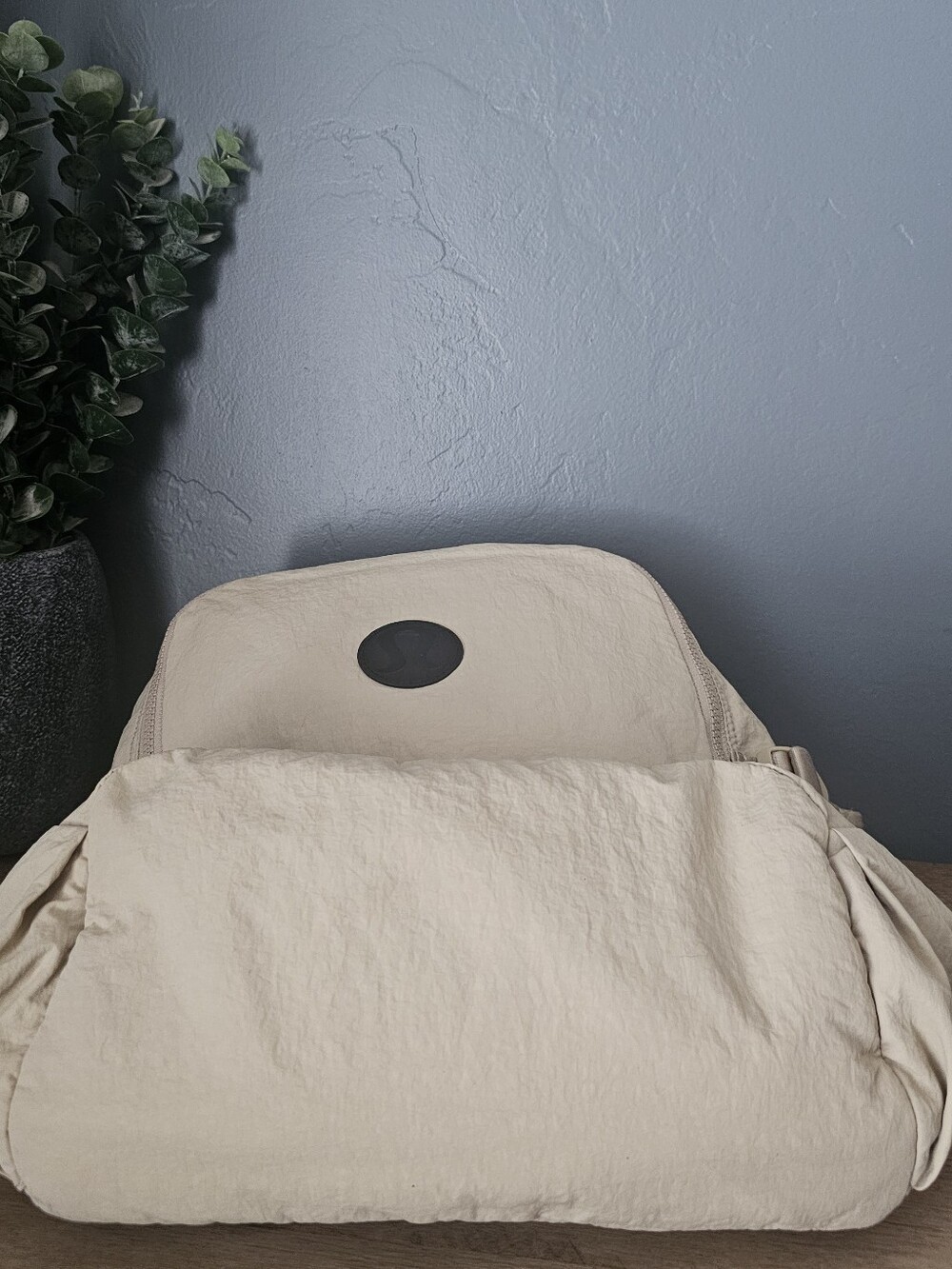 Lululemon Backpack - Picture 7 of 8